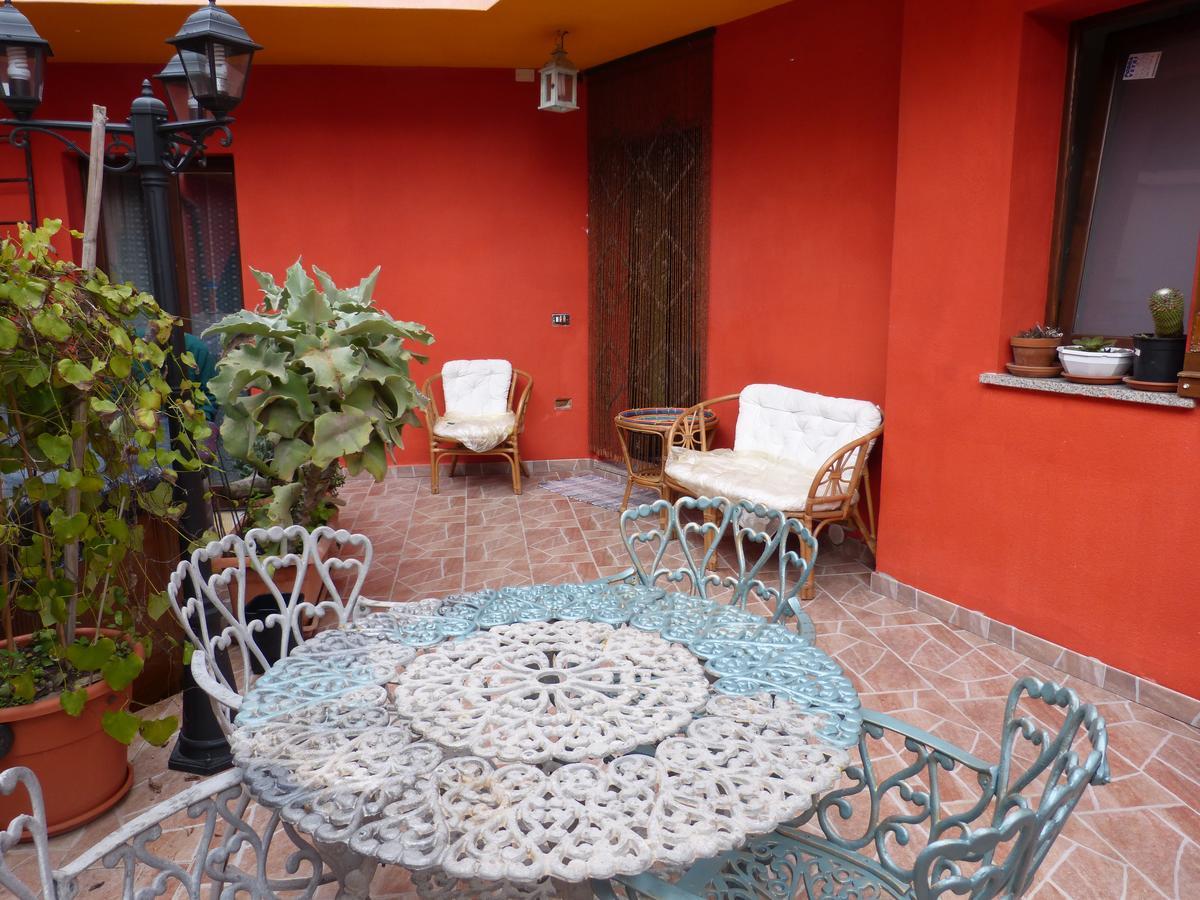 Bed and Breakfast Il Pozzo Dei Desideri Арбус Экстерьер фото