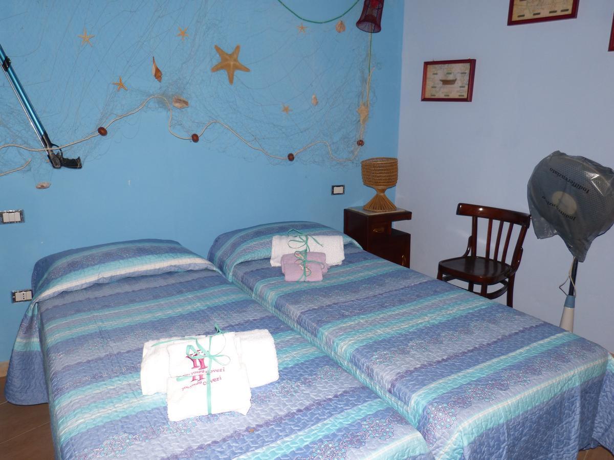 Bed and Breakfast Il Pozzo Dei Desideri Арбус Экстерьер фото