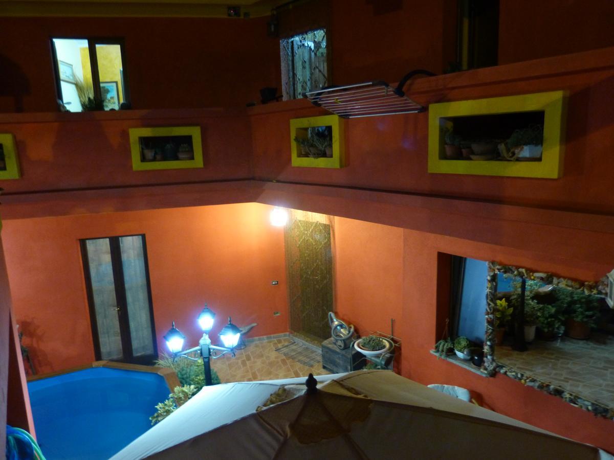 Bed and Breakfast Il Pozzo Dei Desideri Арбус Экстерьер фото