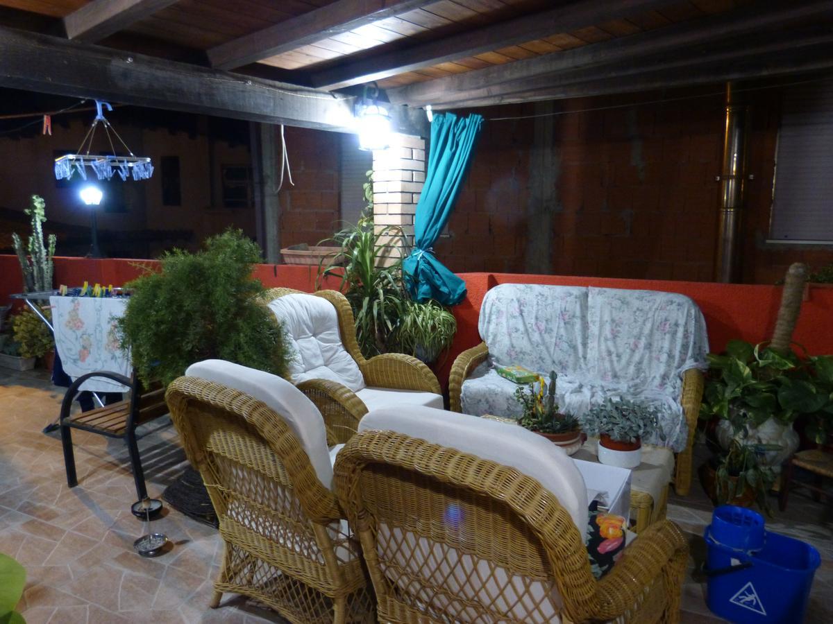 Bed and Breakfast Il Pozzo Dei Desideri Арбус Экстерьер фото