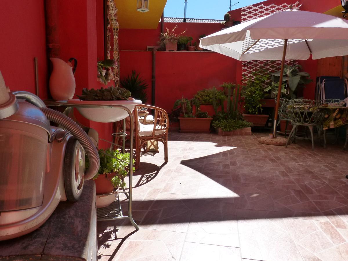 Bed and Breakfast Il Pozzo Dei Desideri Арбус Экстерьер фото